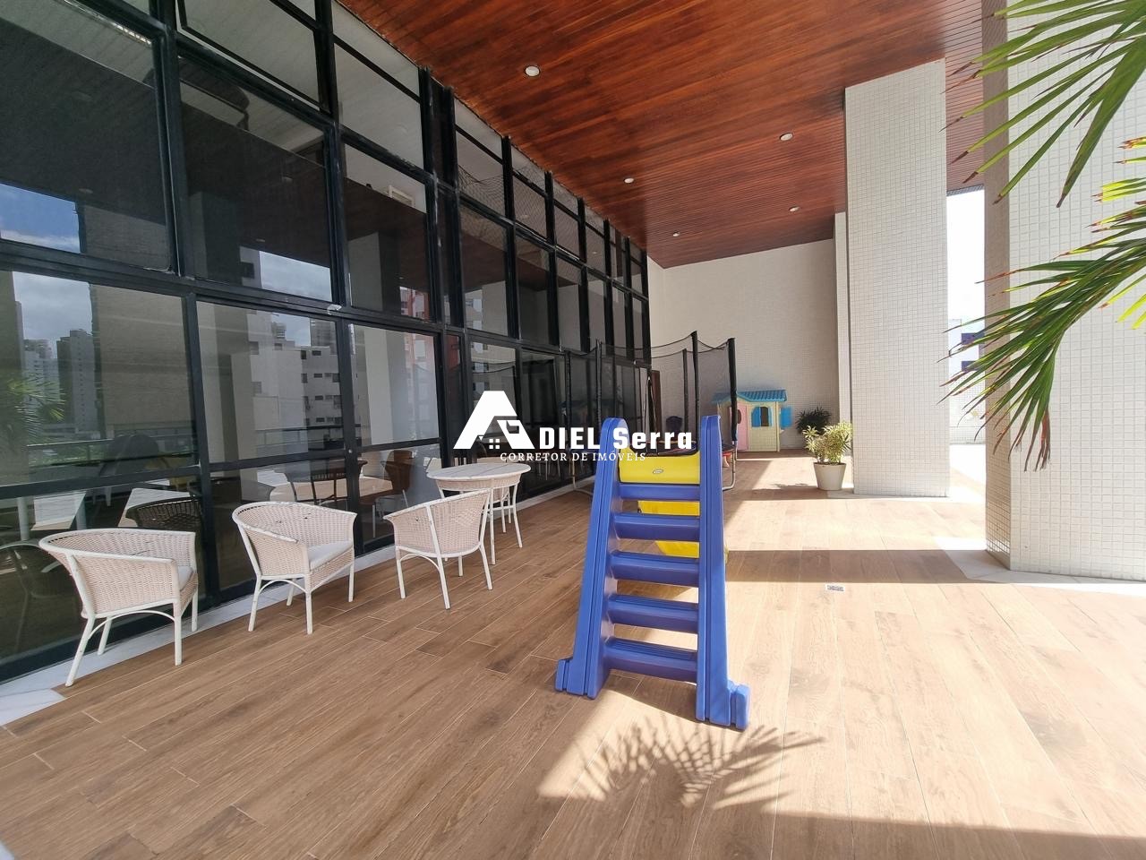 Apartamento - Caminho das árvores