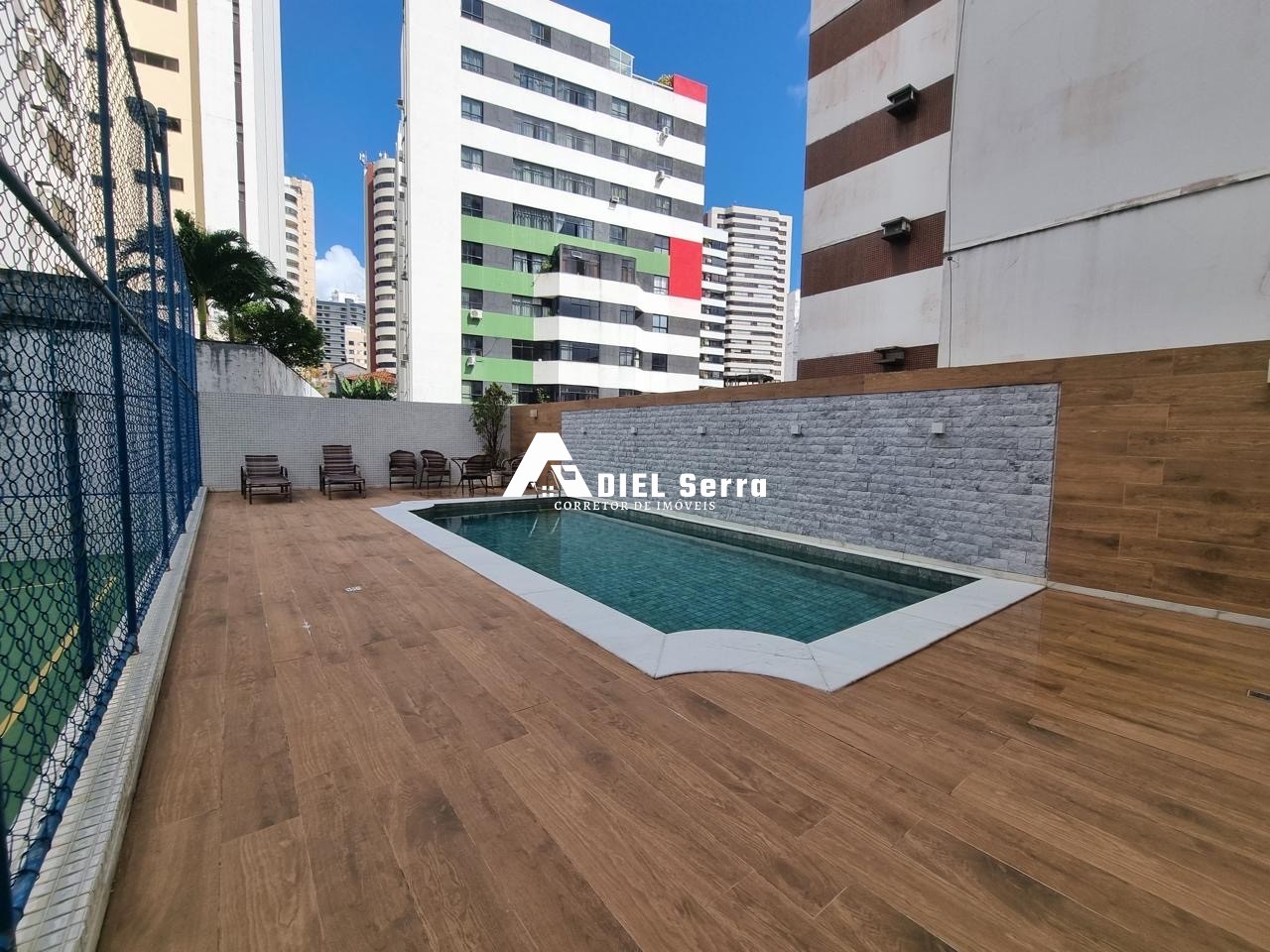 Apartamento - Caminho das árvores