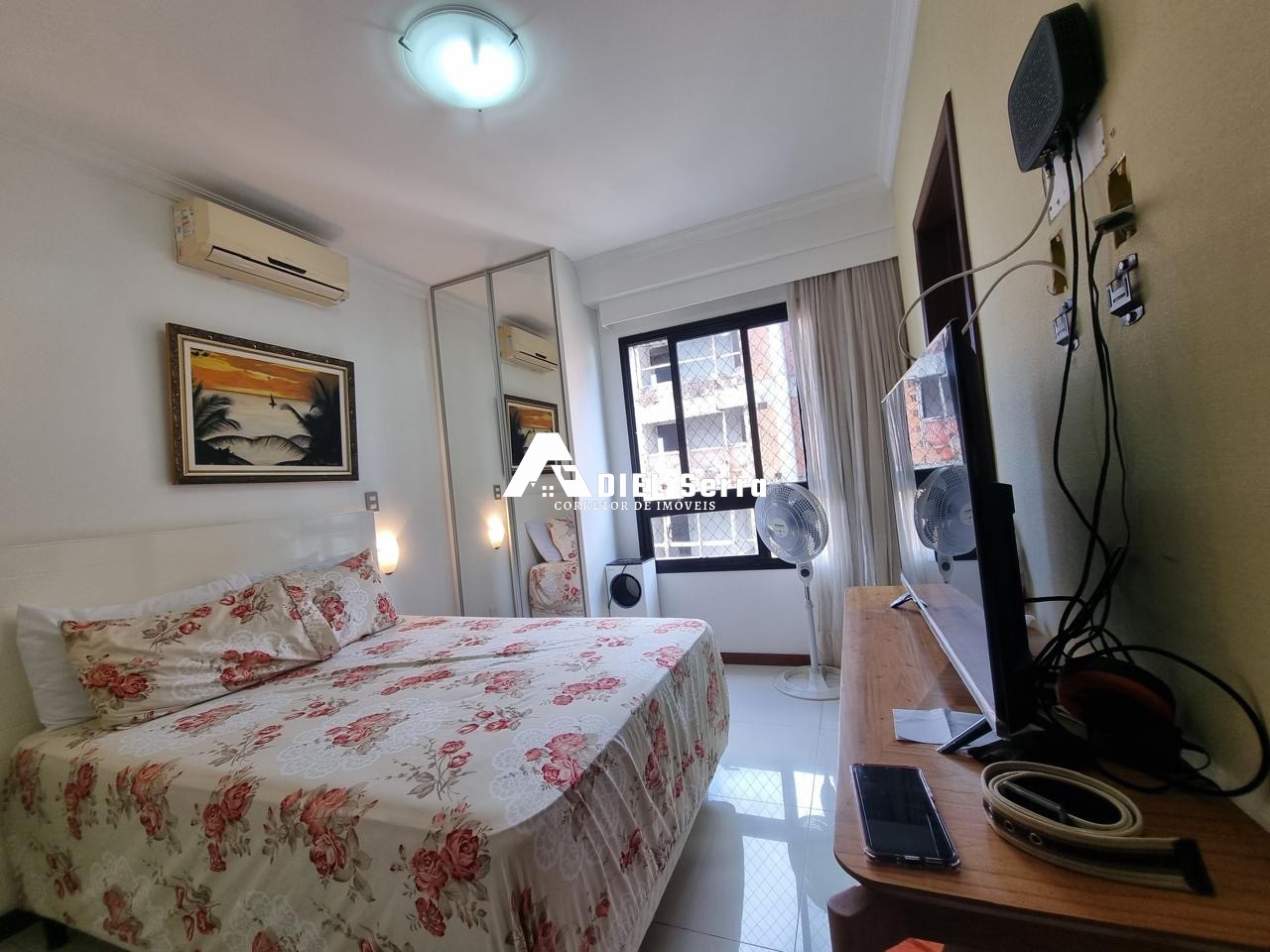 Apartamento - Caminho das árvores