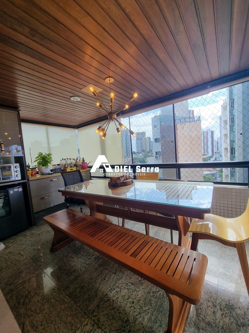 Apartamento - Caminho das árvores