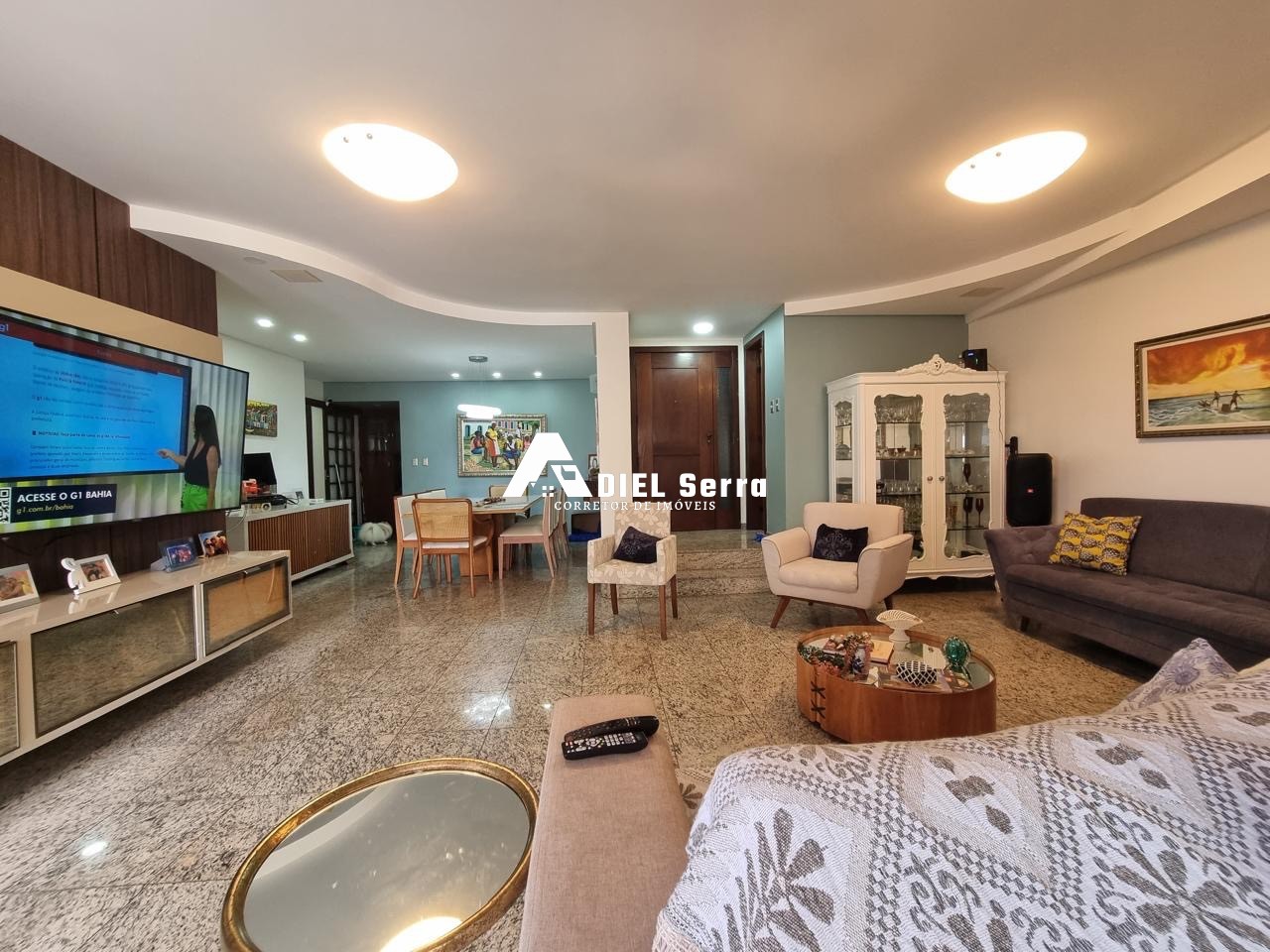Apartamento - Caminho das árvores