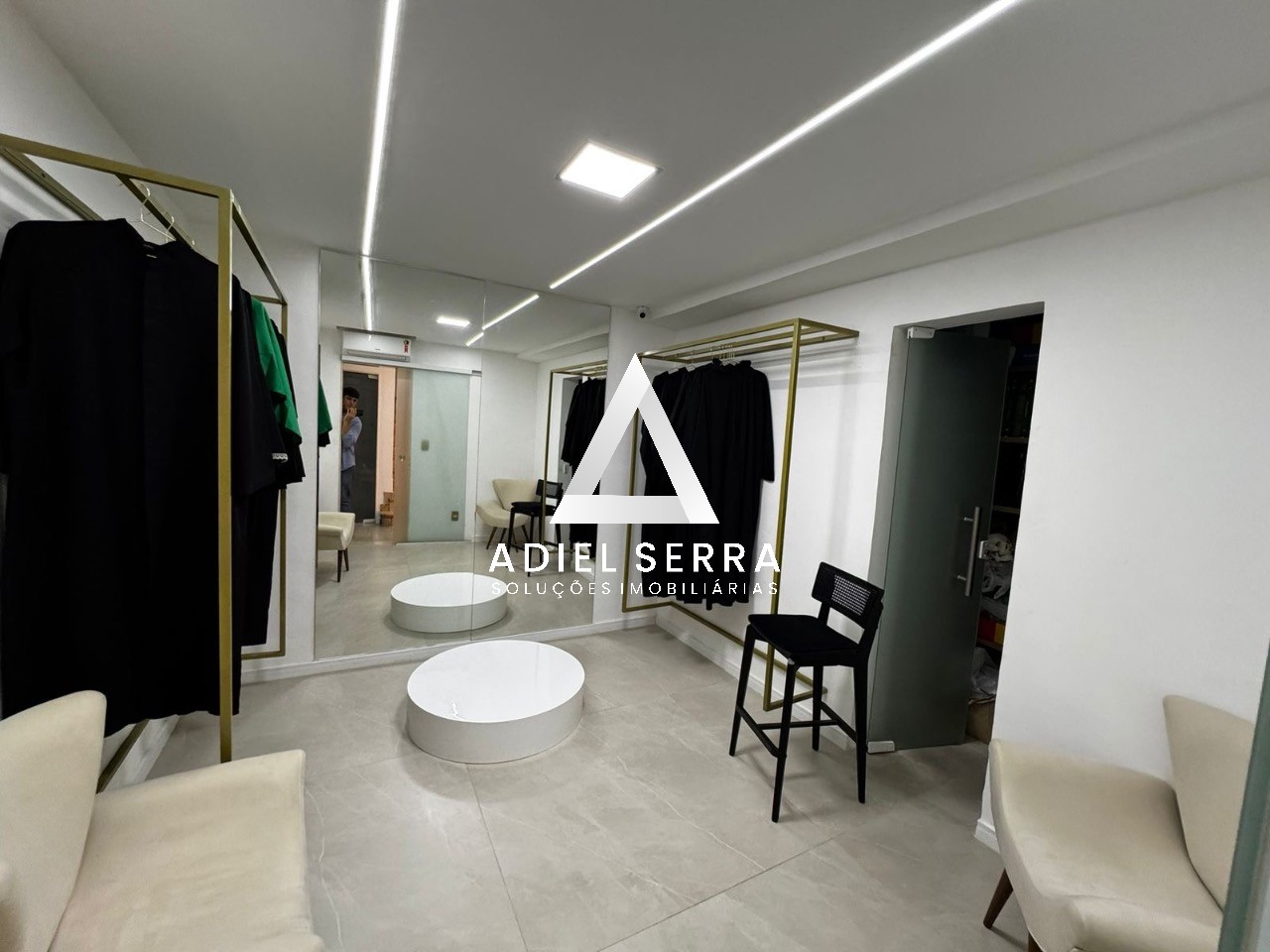 Sala Comercial  - Barra