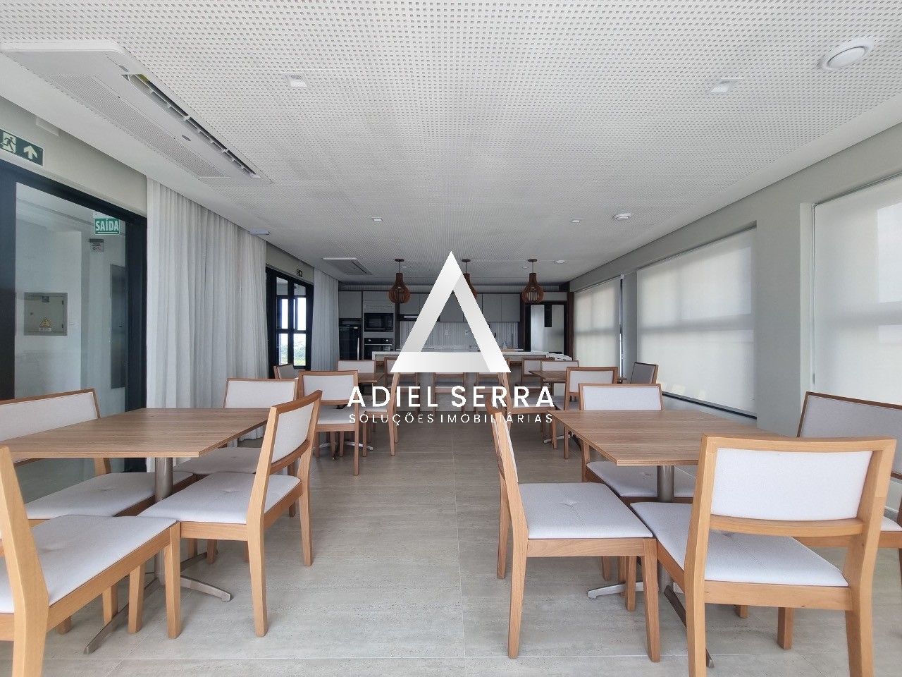 Apartamento - Caminho das árvores