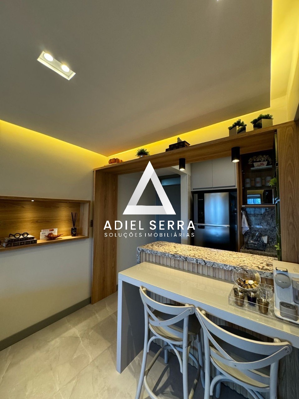 Apartamento - Caminho das árvores