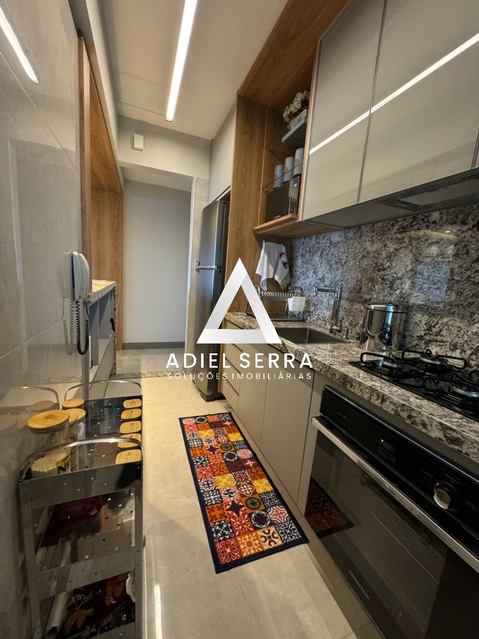 Apartamento - Caminho das árvores