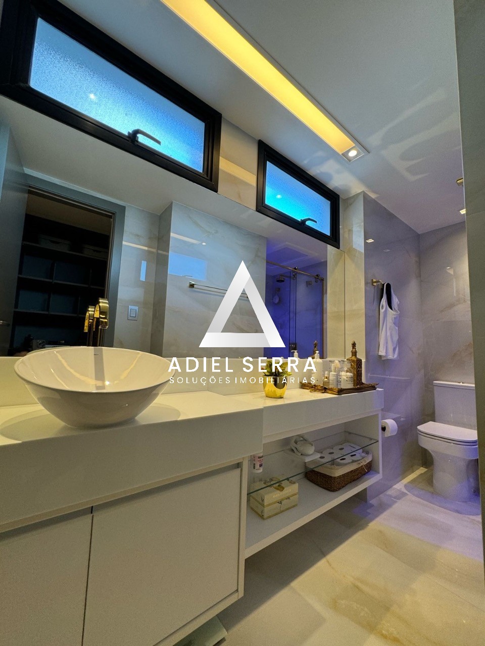 Apartamento - Caminho das árvores