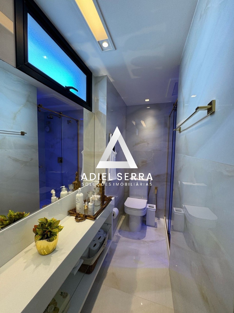 Apartamento - Caminho das árvores