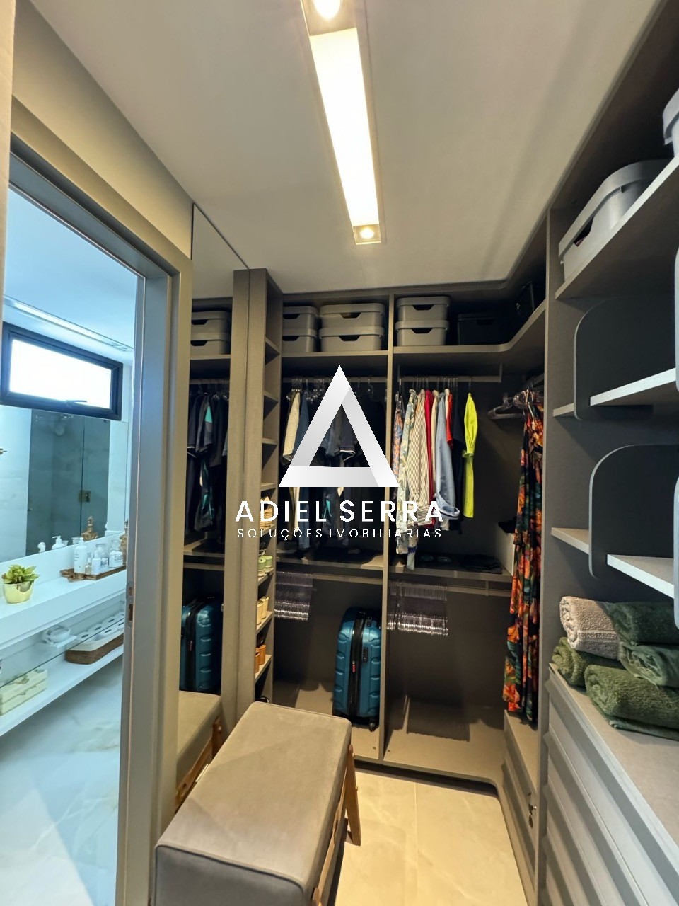 Apartamento - Caminho das árvores