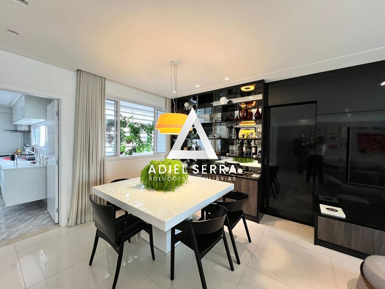Apartamento - Itaigara