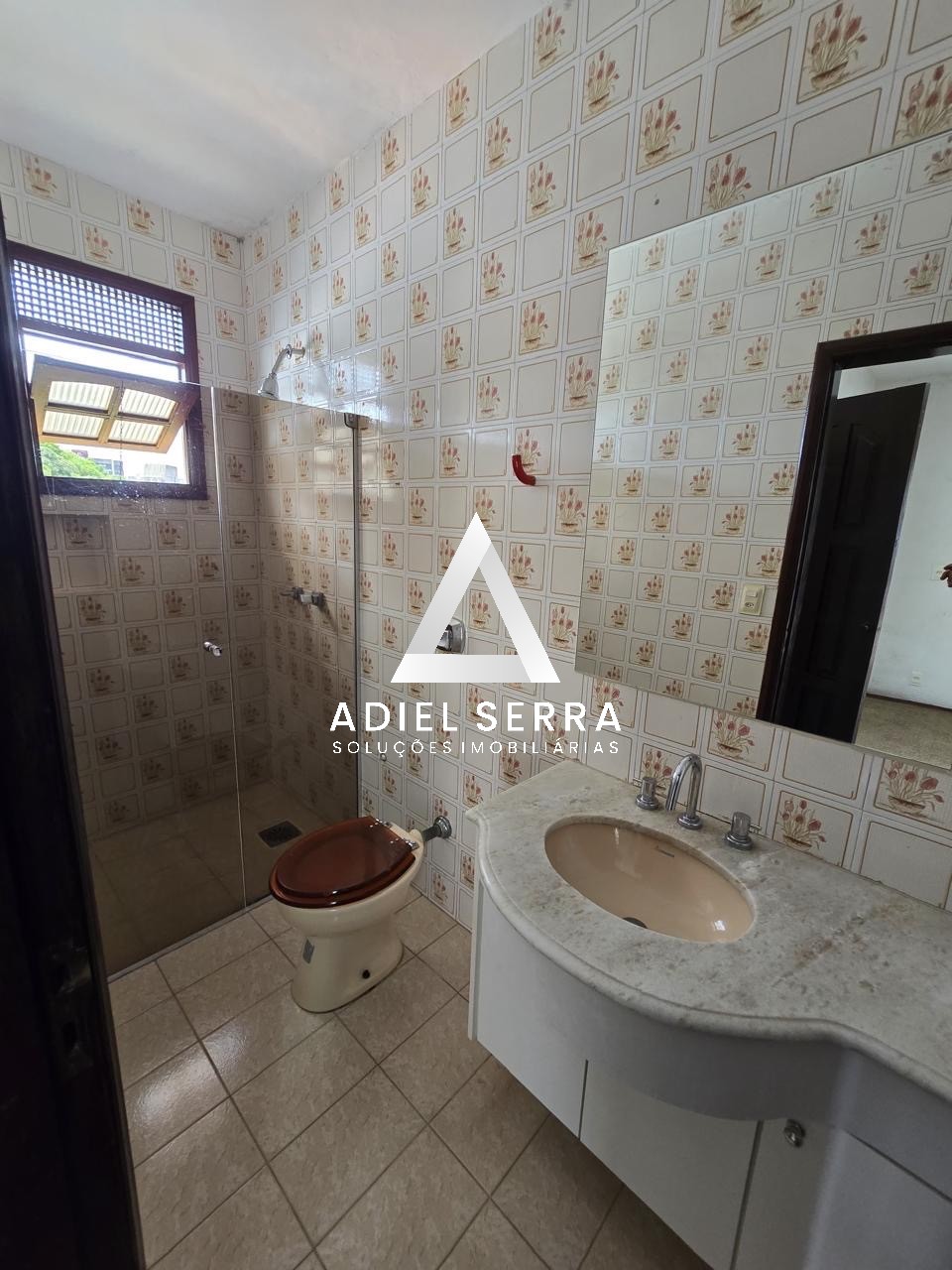 Sala Comercial  - Caminho das árvores