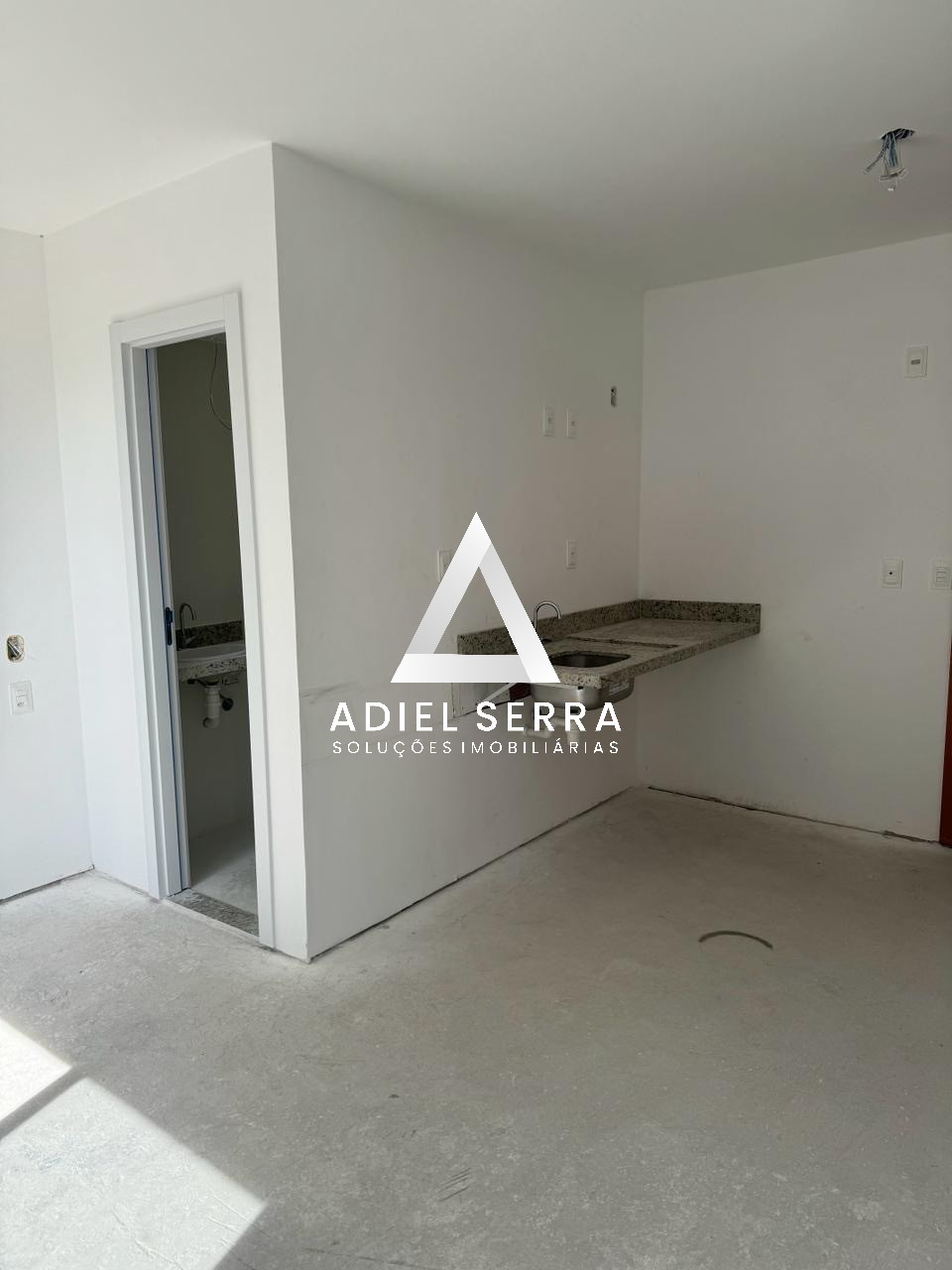 Apartamento - Caminho das árvores