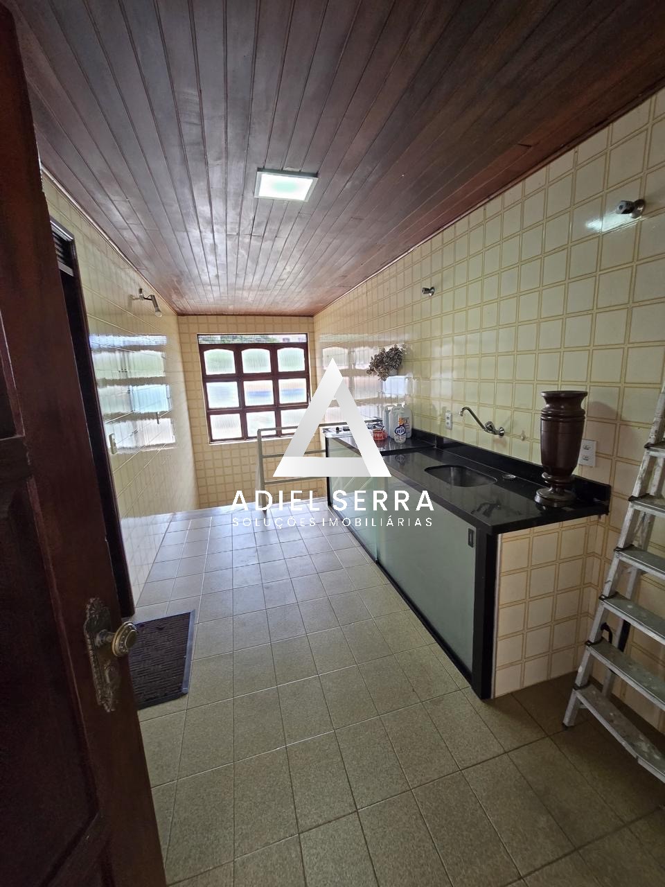 Sala Comercial  - Caminho das árvores