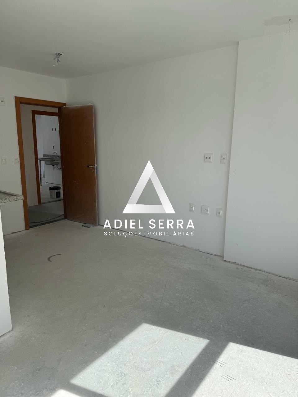 Apartamento - Caminho das árvores