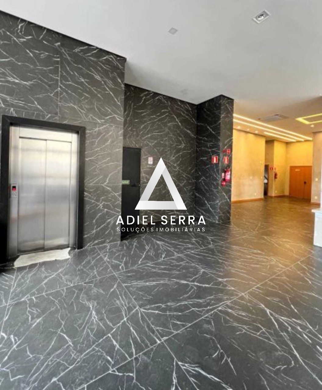 Apartamento - Caminho das árvores