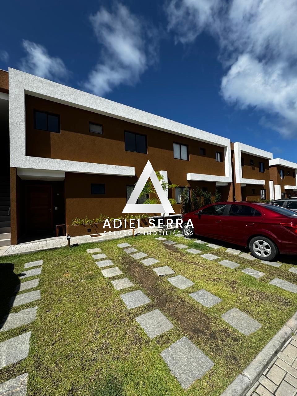 Apartamento - Buraquinho