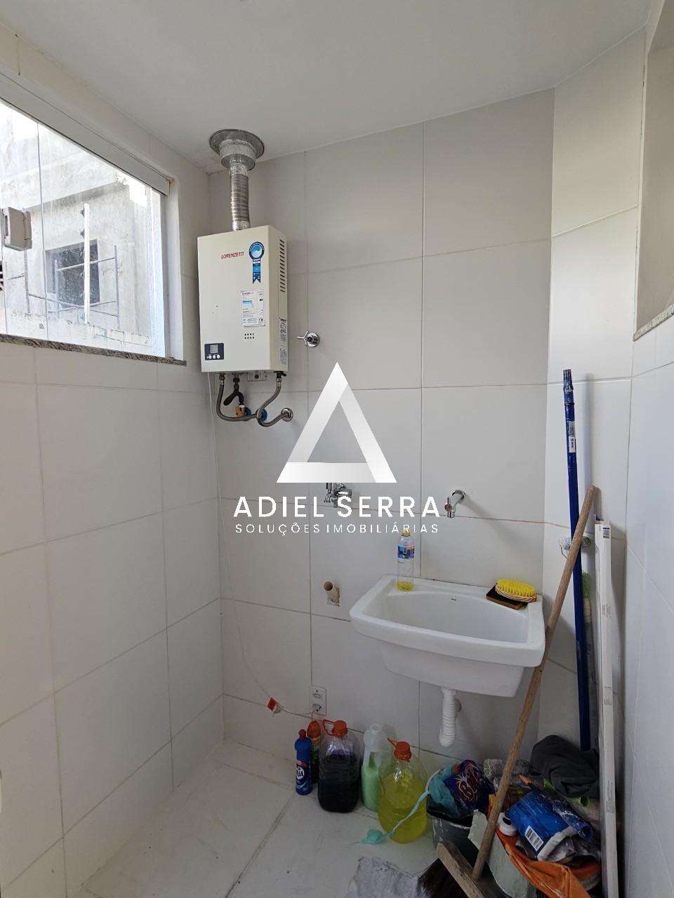 Apartamento - Buraquinho