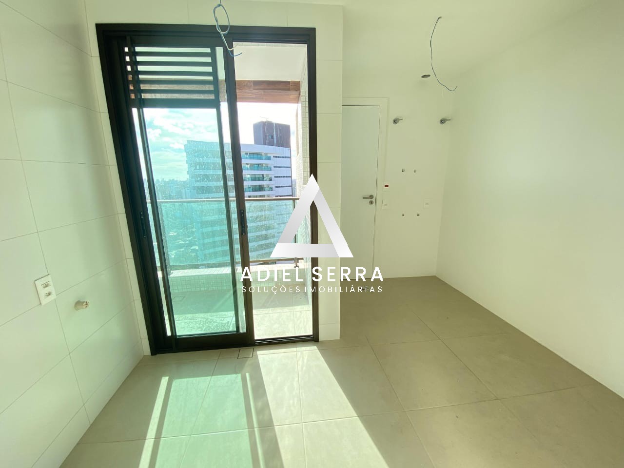 Apartamento - Caminho das árvores