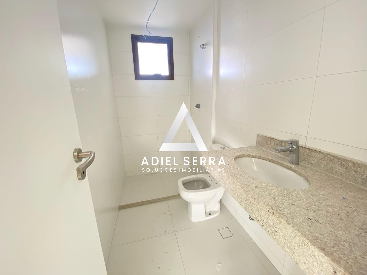 Apartamento - Caminho das árvores