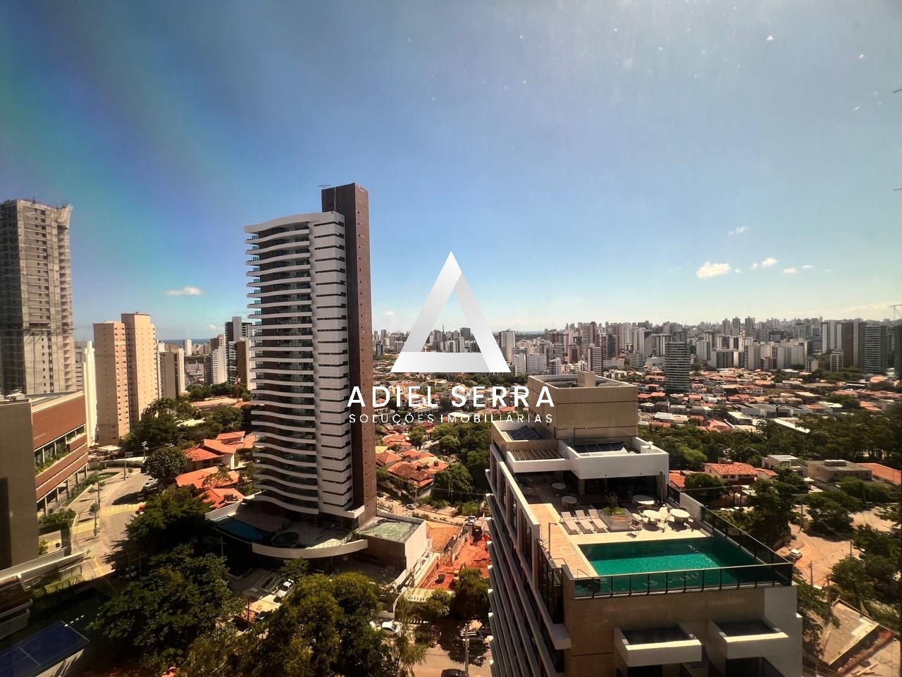 Apartamento - Caminho das árvores