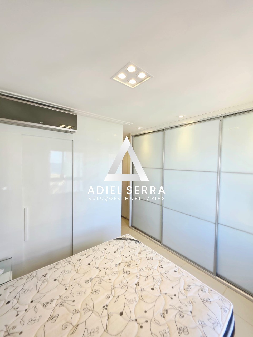 Apartamento - Horto florestal