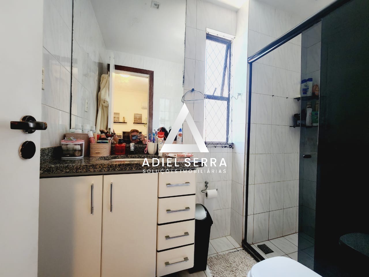 Apartamento - Caminho das árvores
