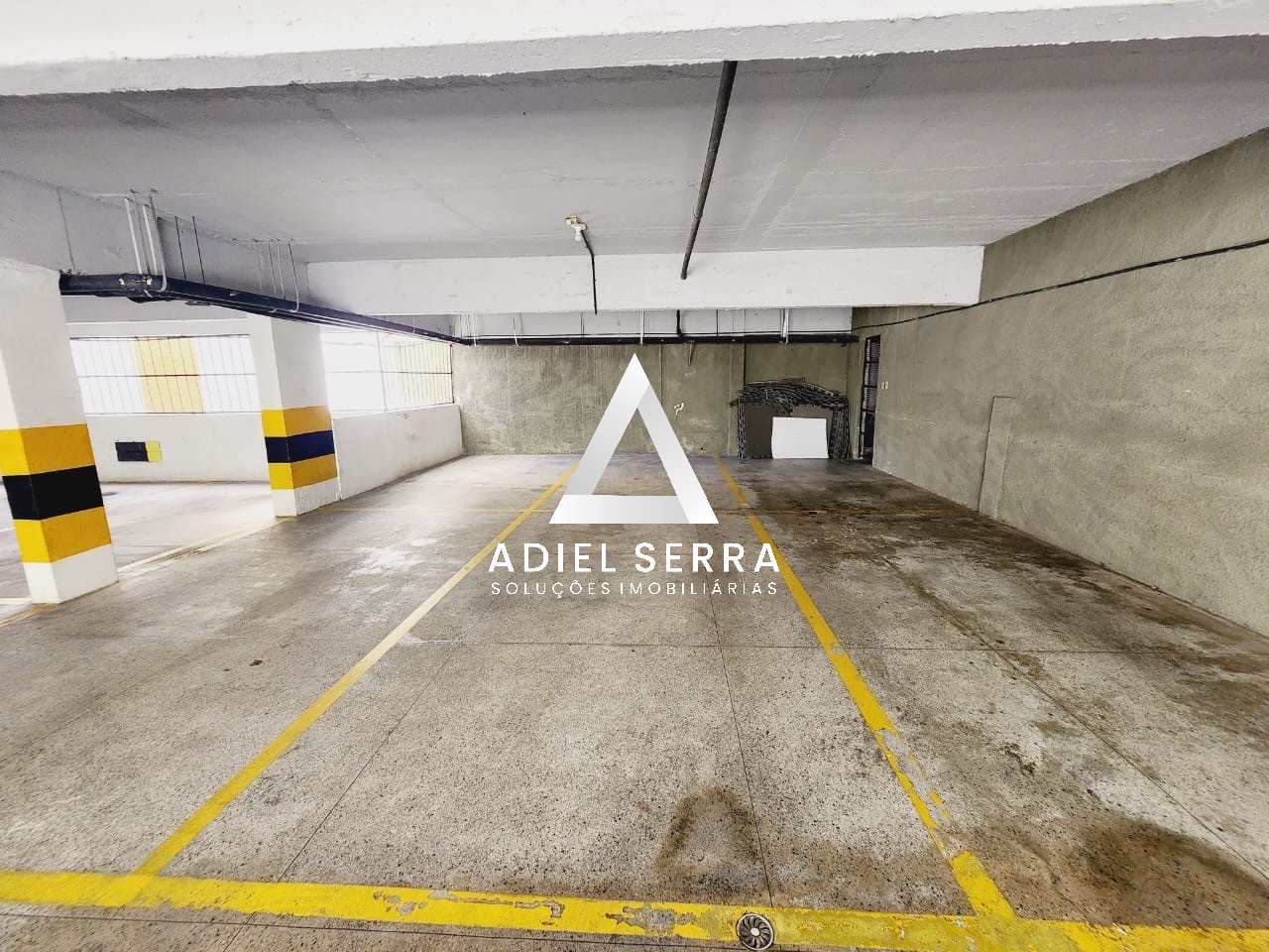 Apartamento - Caminho das árvores