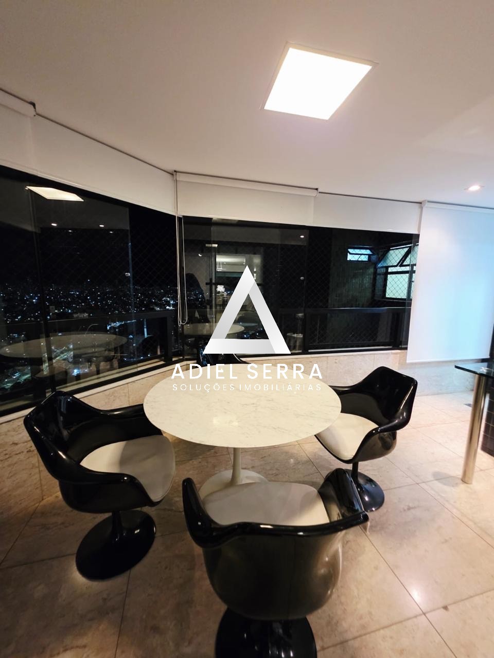 Apartamento - Horto florestal