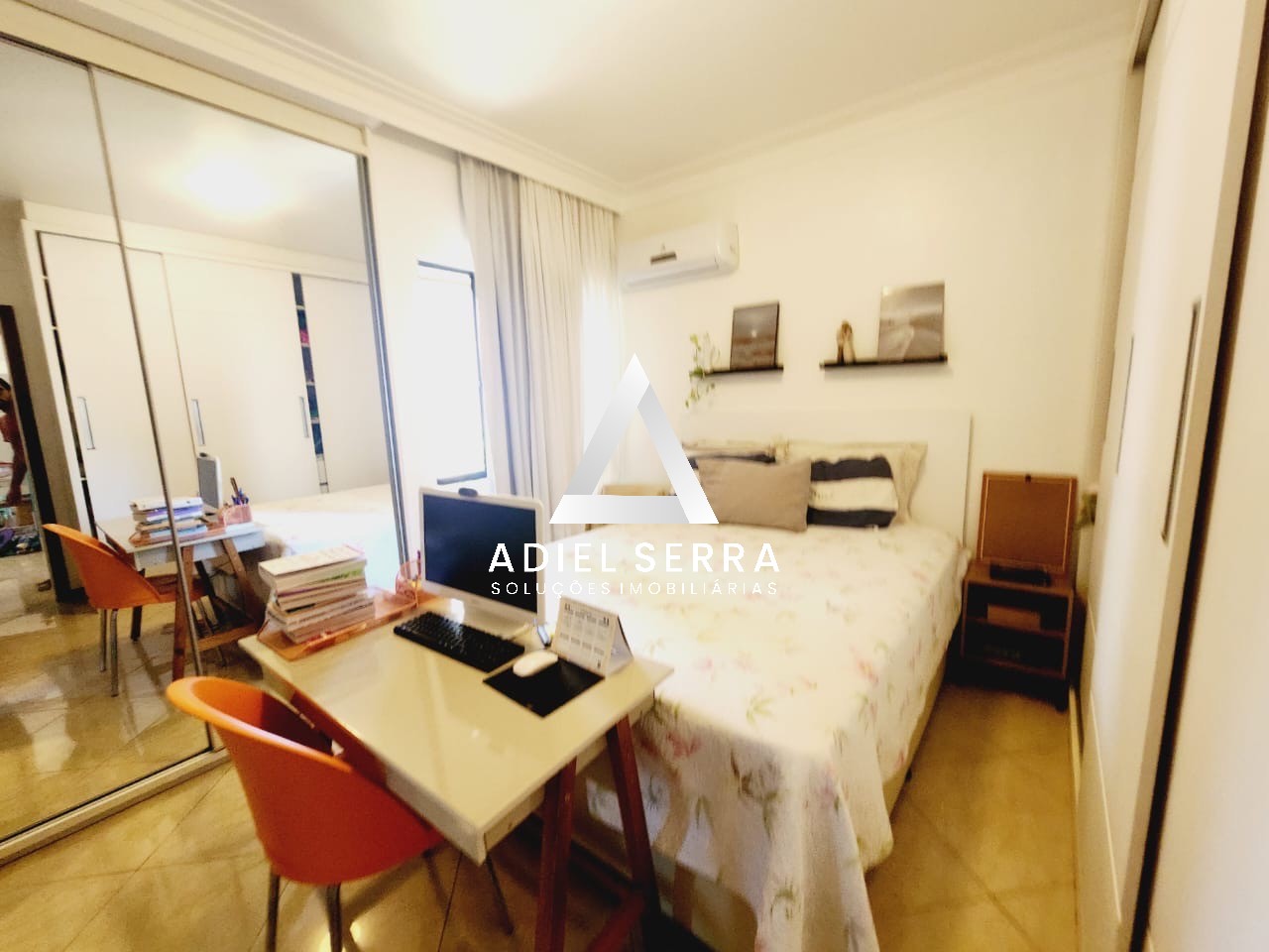 Apartamento - Caminho das árvores