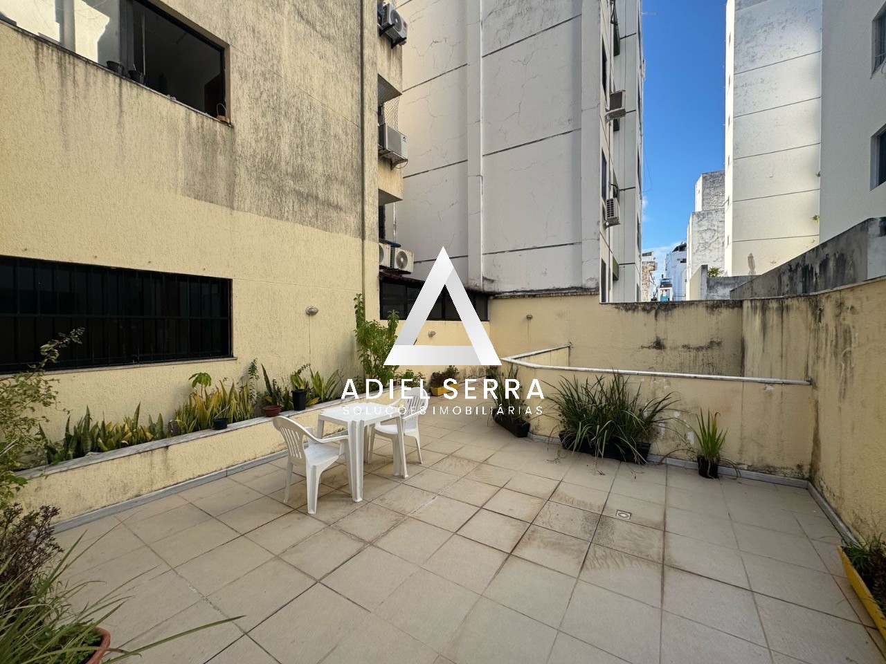 Apartamento - Costa azul