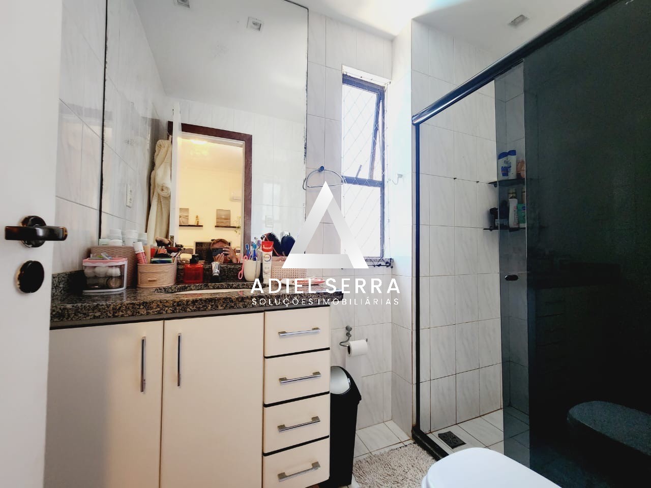 Apartamento - Caminho das árvores