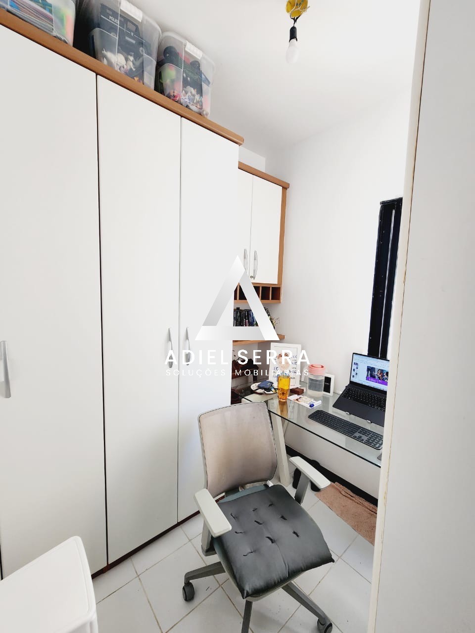 Apartamento - Caminho das árvores