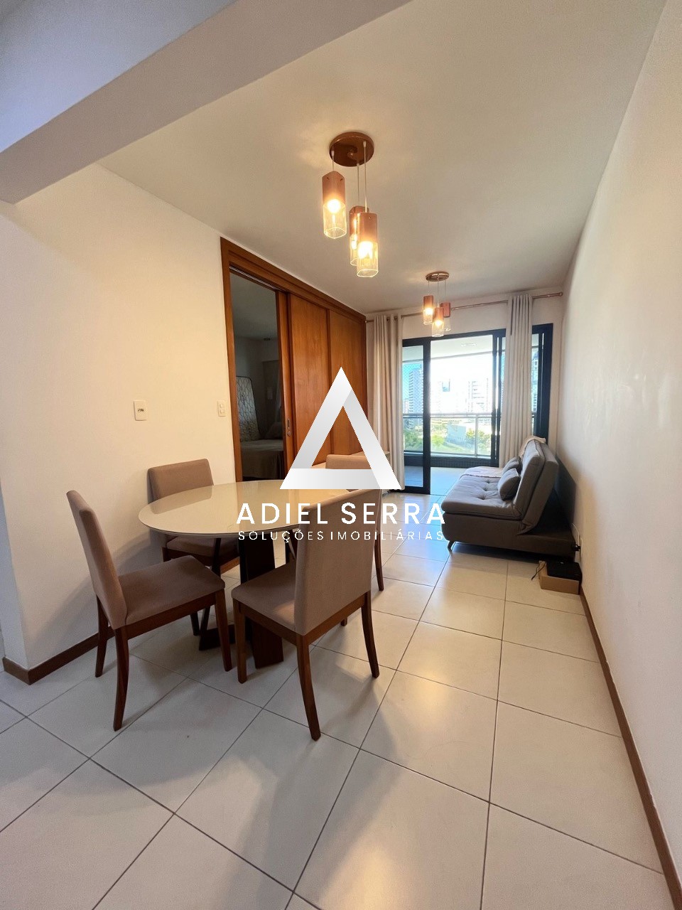 Apartamento - Caminho das árvores