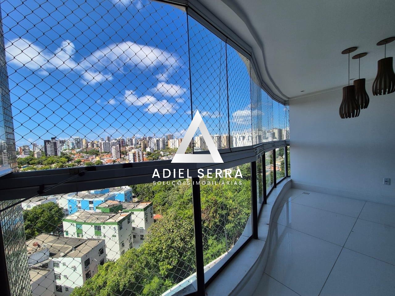 Apartamento - Caminho das árvores
