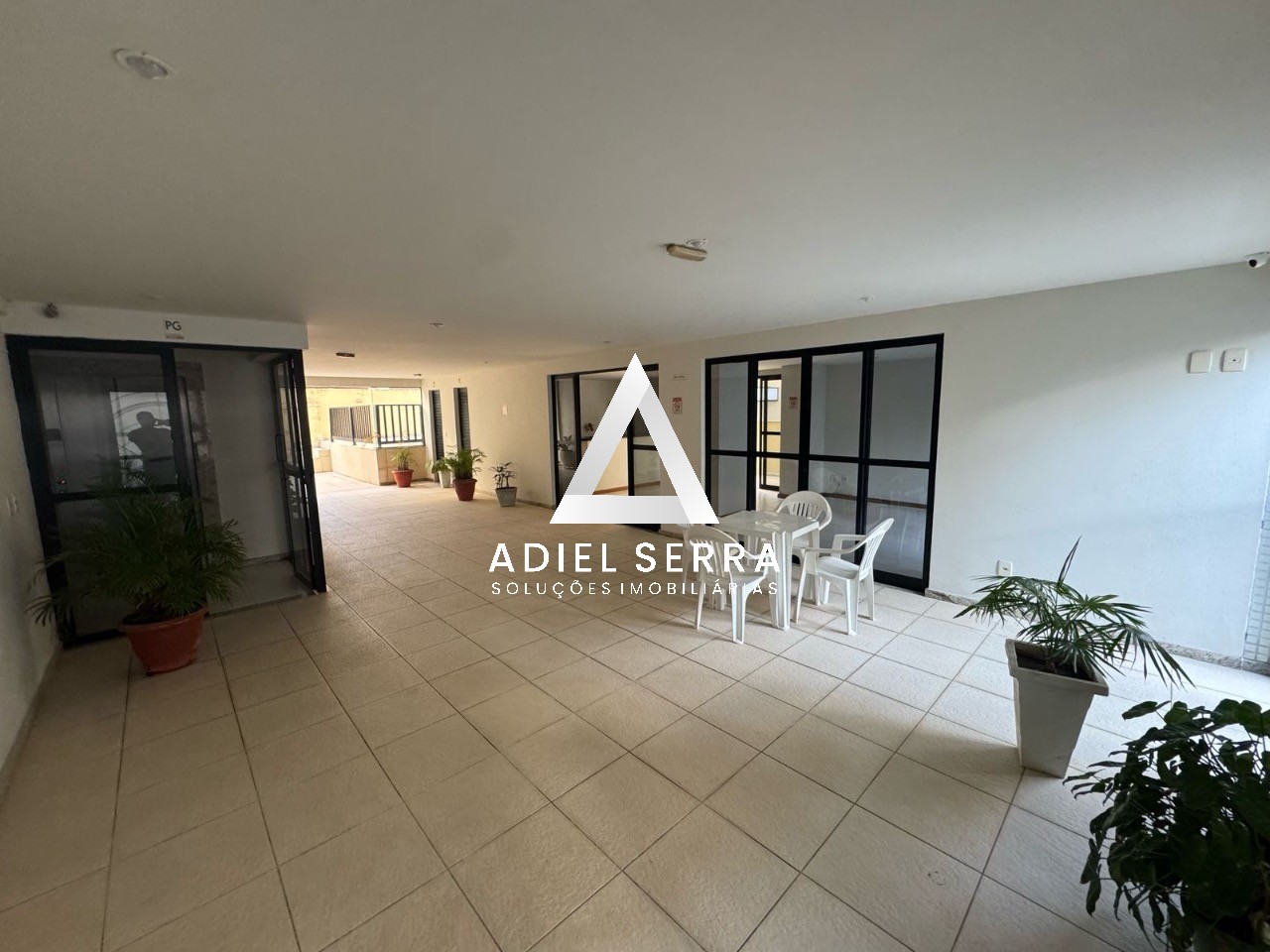 Apartamento - Costa azul