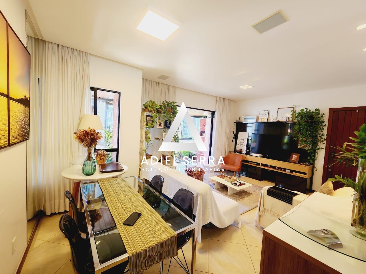 Apartamento - Caminho das árvores