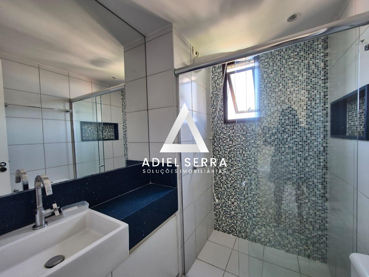 Apartamento - Caminho das árvores
