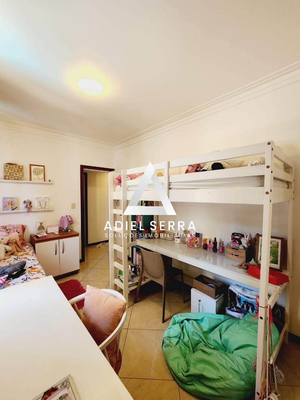 Apartamento - Caminho das árvores