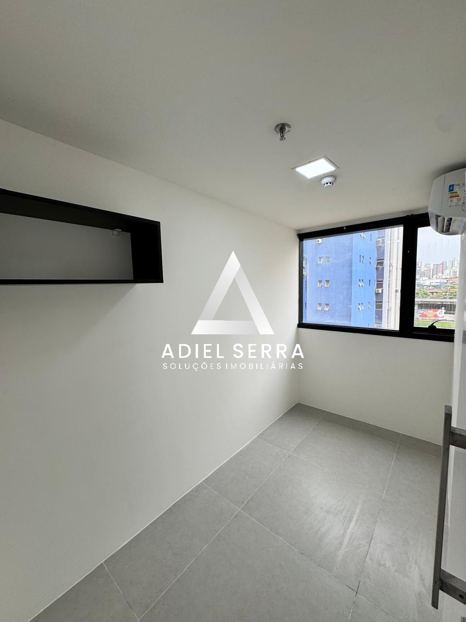Apartamento - Caminho das árvores