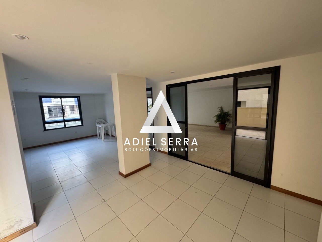 Apartamento - Costa azul