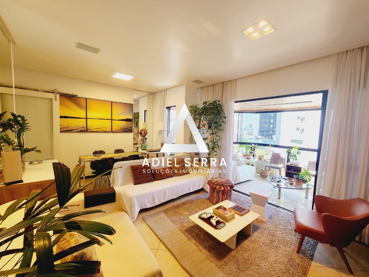 Apartamento - Caminho das árvores