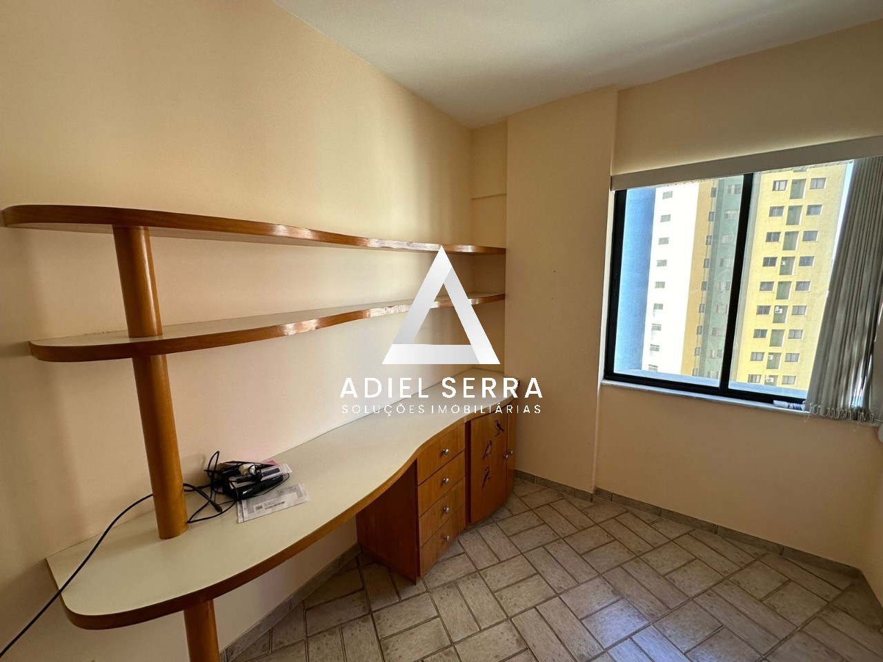 Apartamento - Caminho das árvores
