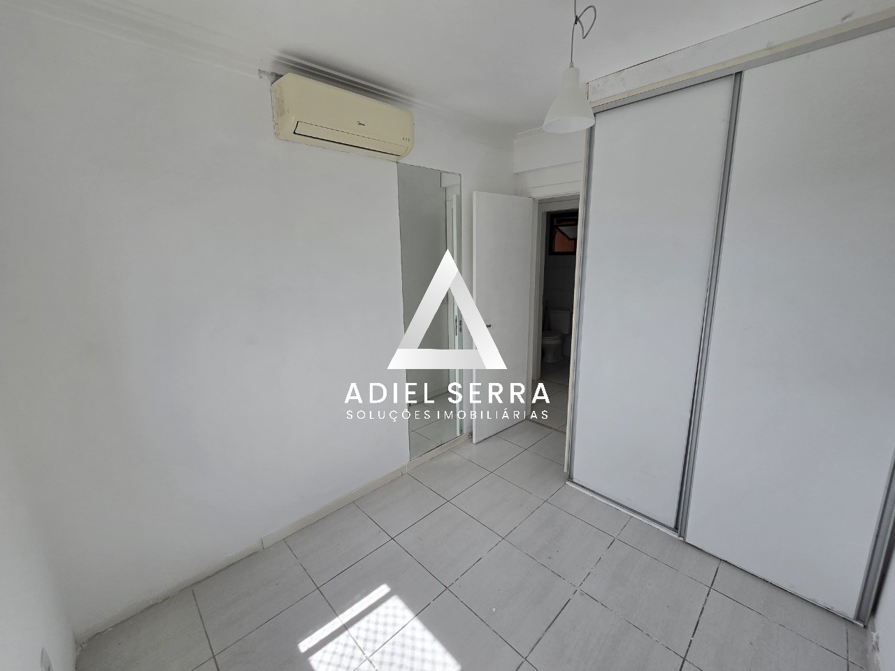 Apartamento - Paralela