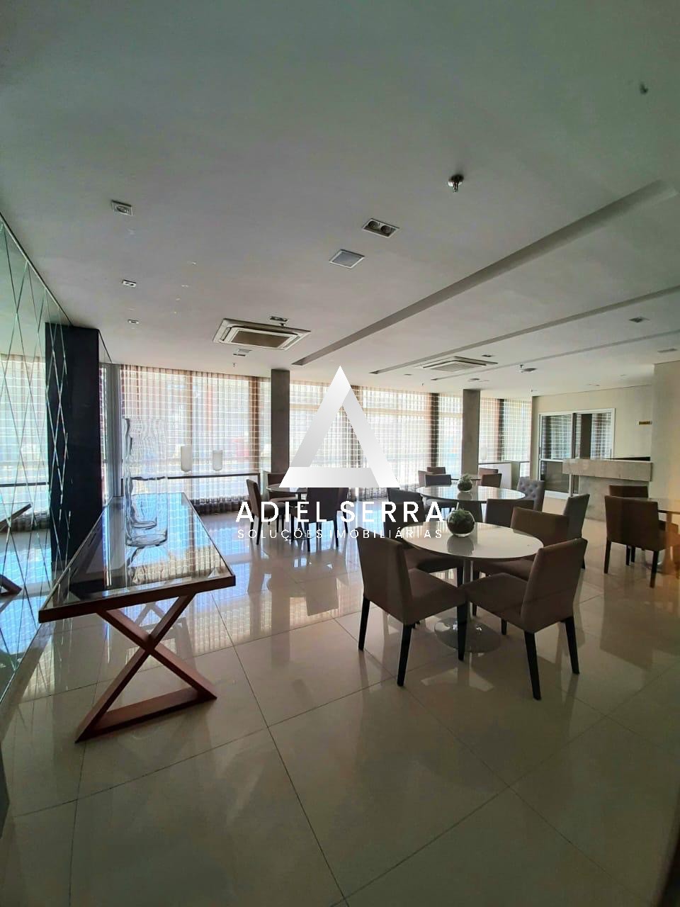 Apartamento - Itaigara