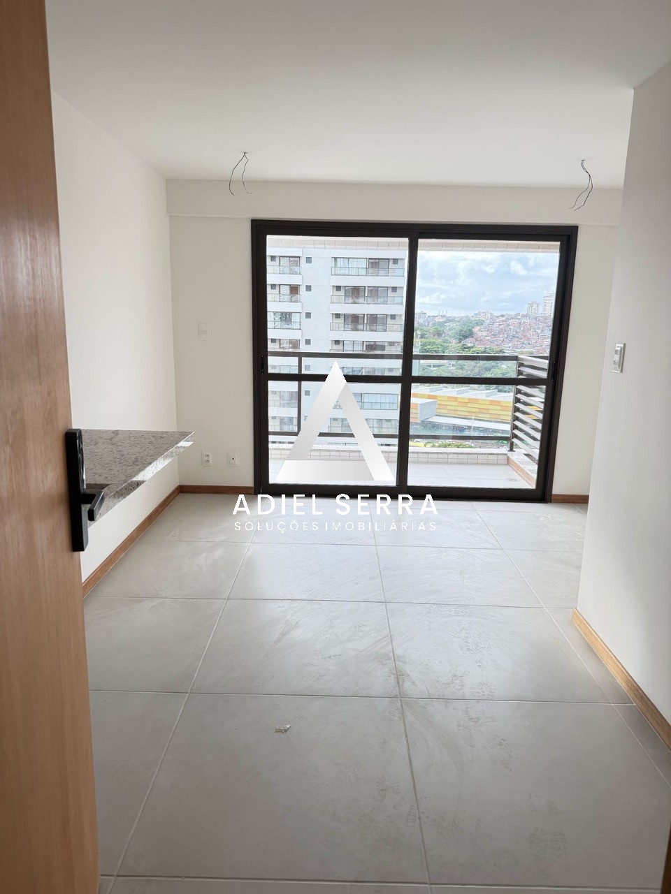 Apartamento - Caminho das árvores