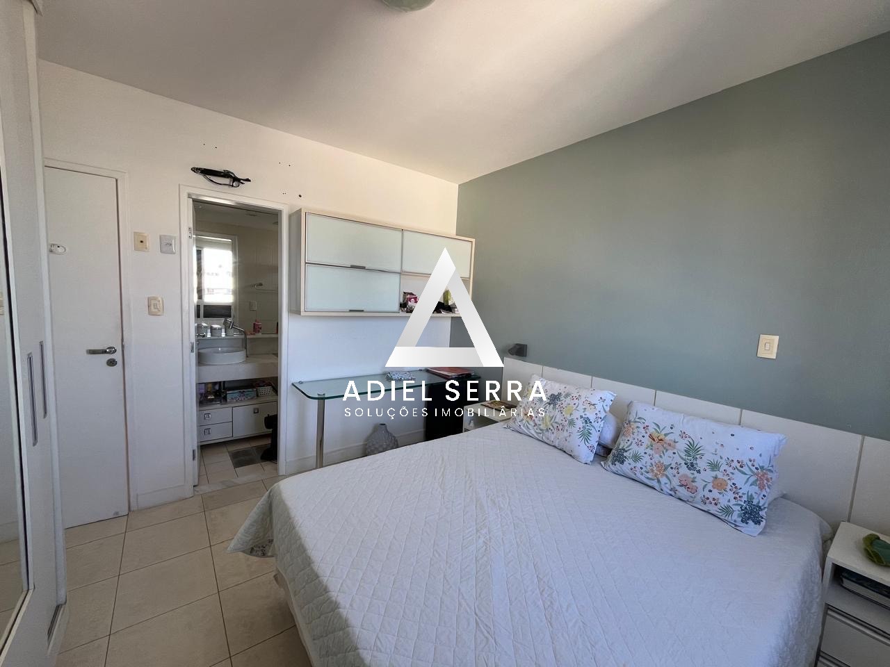 Apartamento - Costa azul