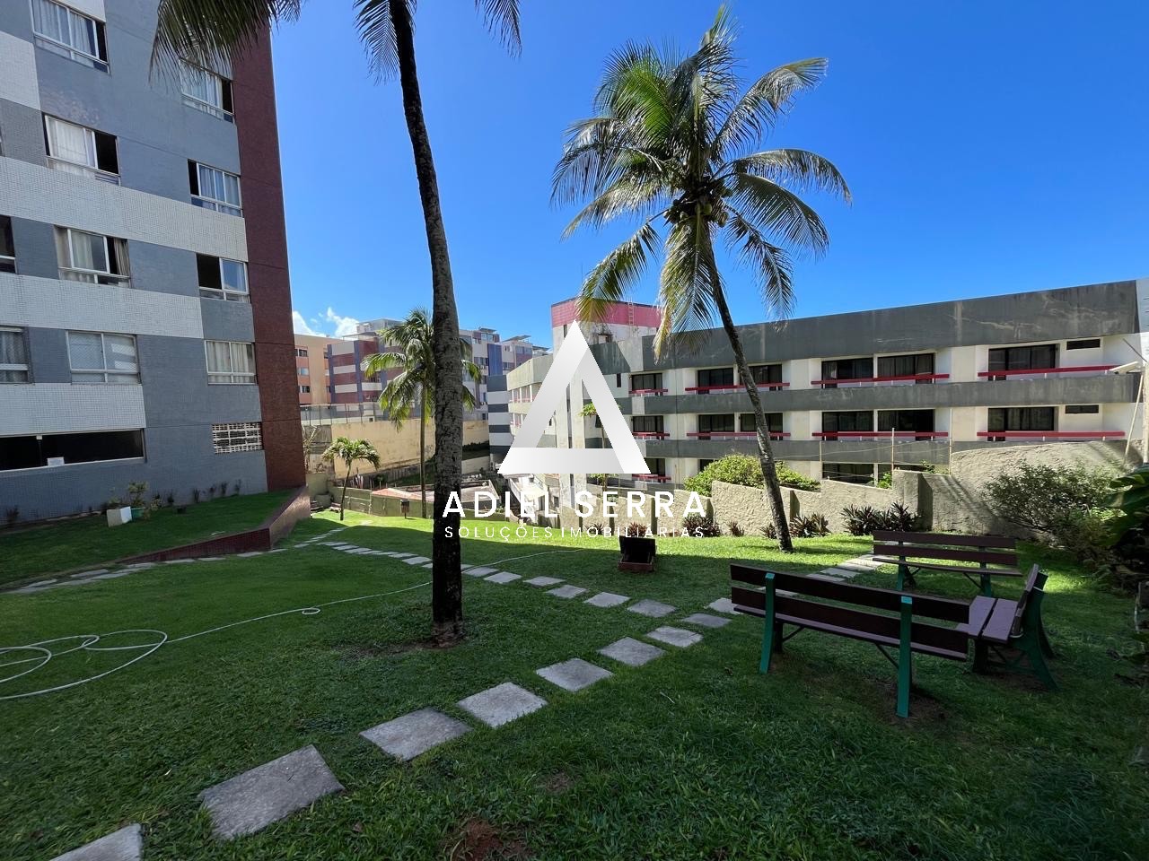 Apartamento - Costa azul