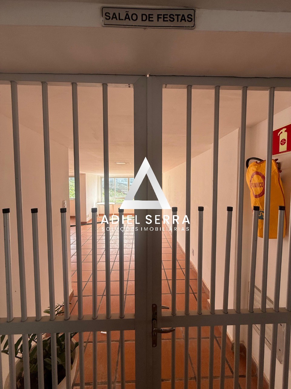 Apartamento - Costa azul