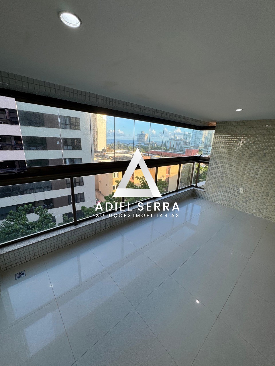 Apartamento - Costa azul