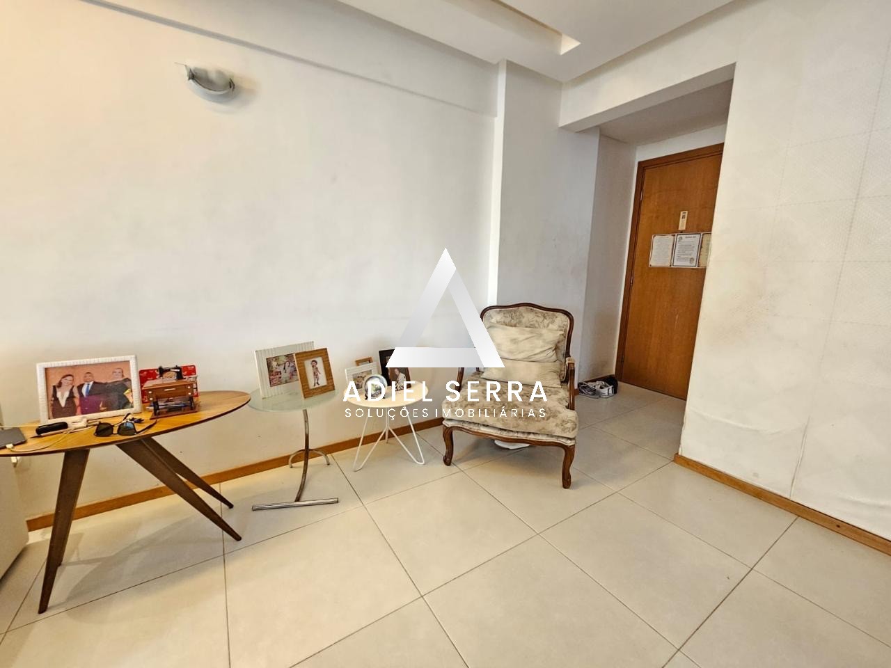 Apartamento - Caminho das árvores