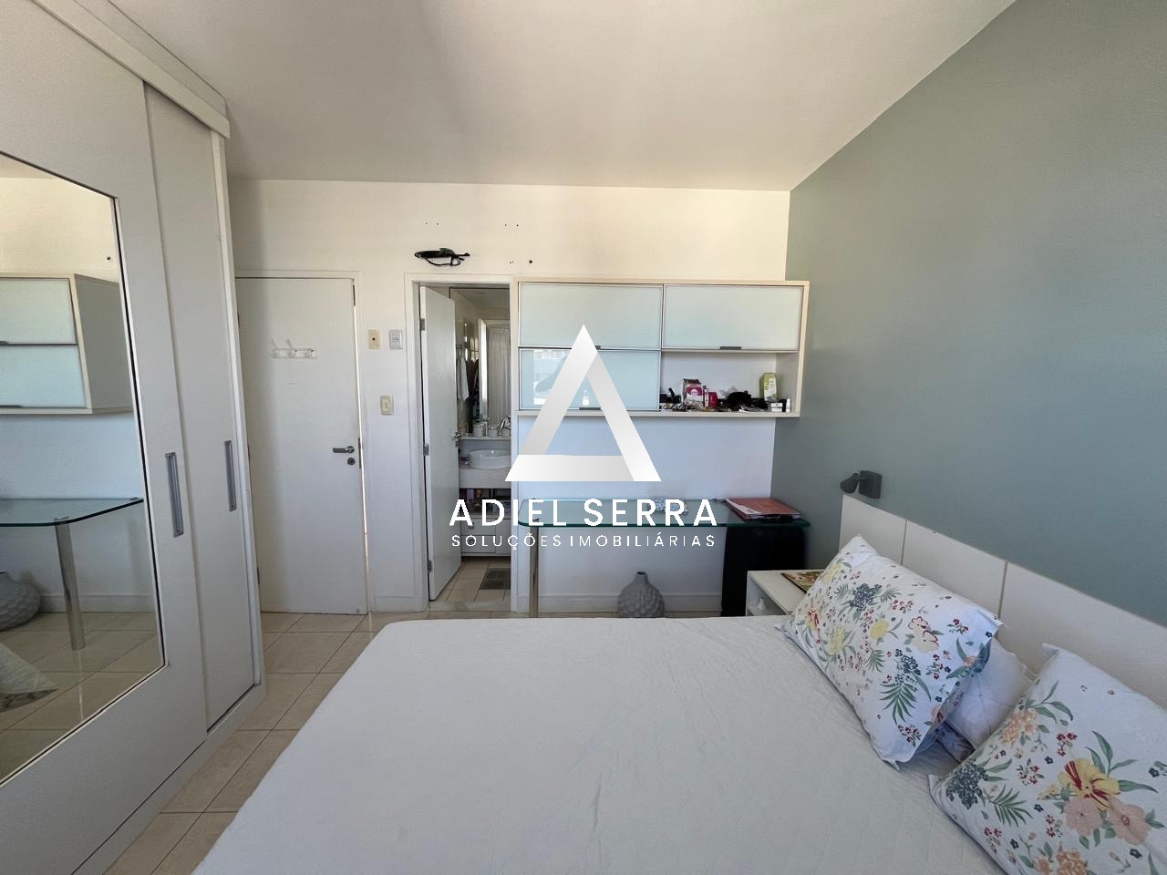 Apartamento - Costa azul